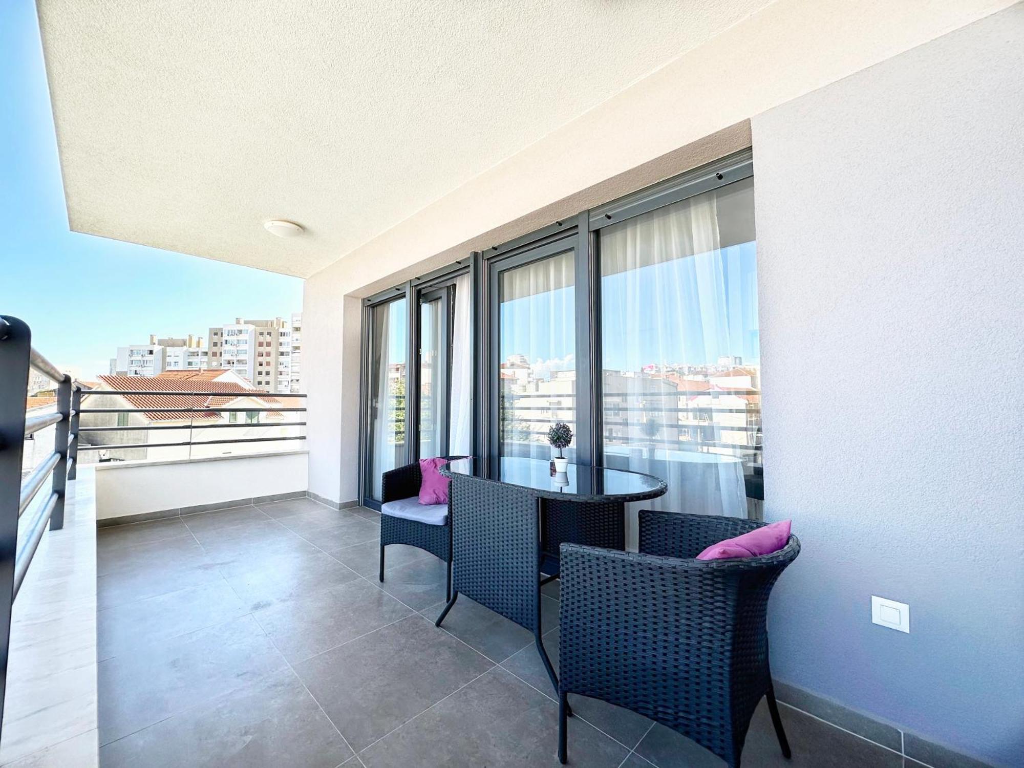 S'Akvarel 4 - Private Garage Apartment Split Ngoại thất bức ảnh