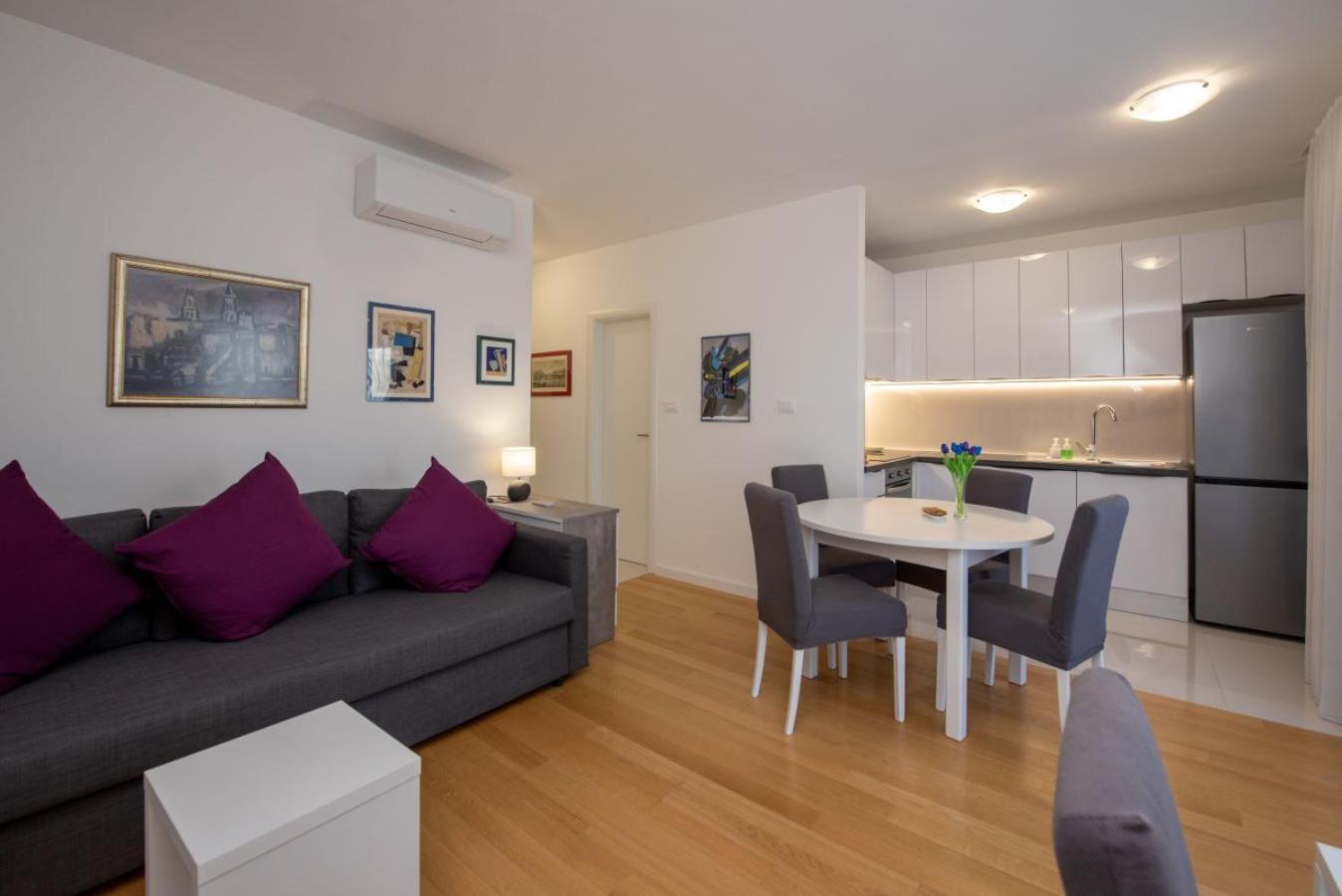 S'Akvarel 4 - Private Garage Apartment Split Ngoại thất bức ảnh